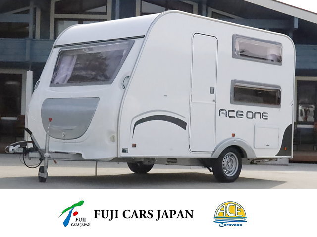 キャンピングカー トレーラー エースキャラバン エース330DL 家庭用エアコン