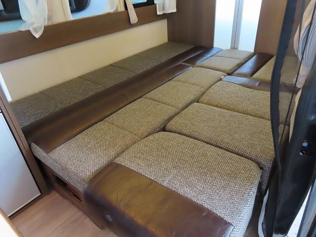 キャンピングカー バンコン NV350ｷｬﾗﾊﾞﾝ ﾚｸﾋﾞｨ ｲｿﾞﾗ 4WD