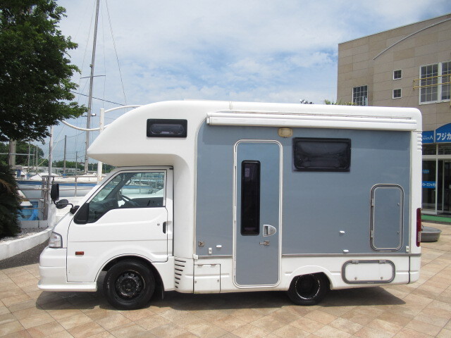 キャンピングカー キャブコン ﾅｯﾂRV ﾏｯｼｭ　FF　ﾘｱｸｰﾗｰ