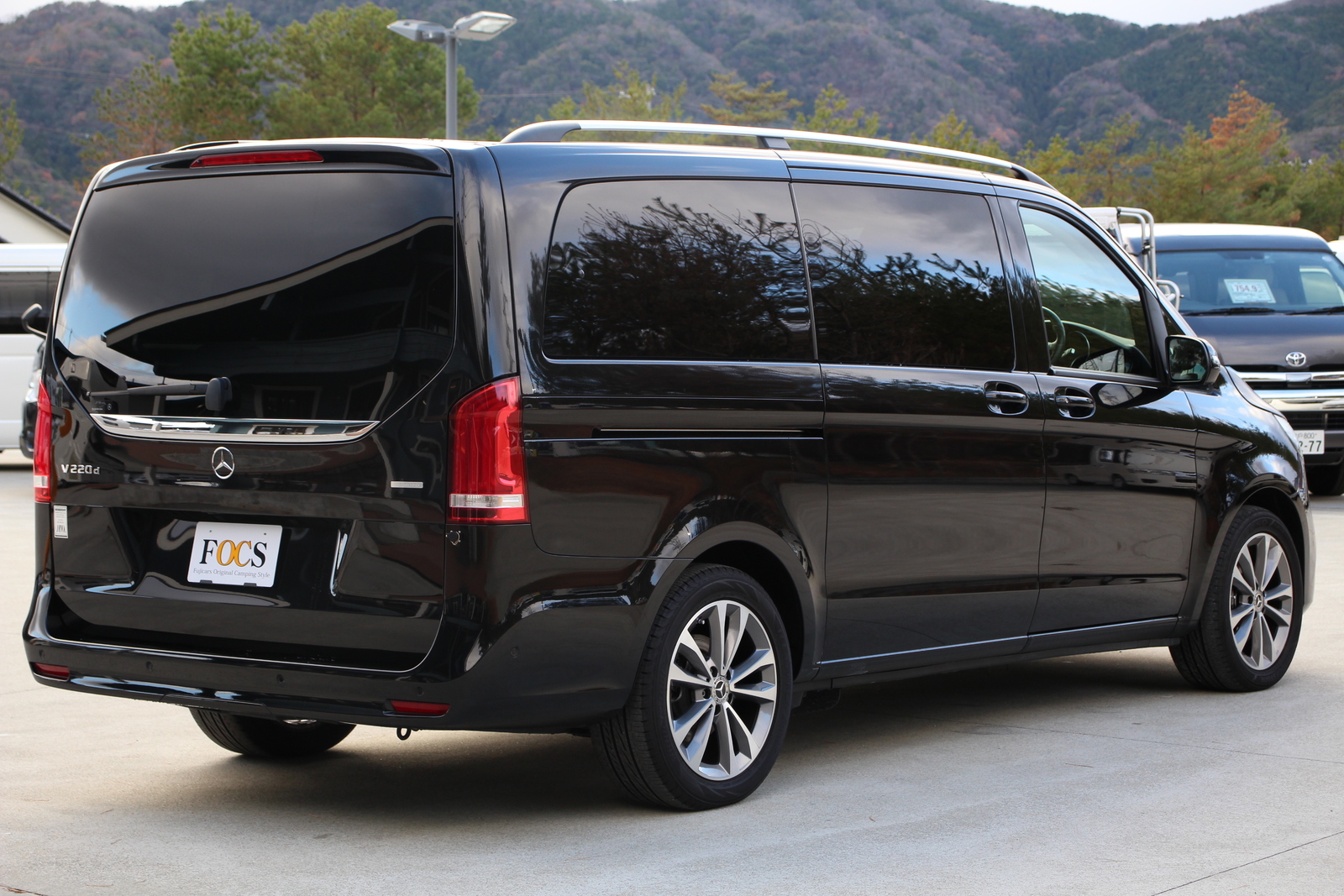 キャンピングカー バンコン ﾍﾞﾝﾂ ﾌｼﾞｶｰｽﾞｼﾞｬﾊﾟﾝ ｳﾞｧﾘｽ　新規架装