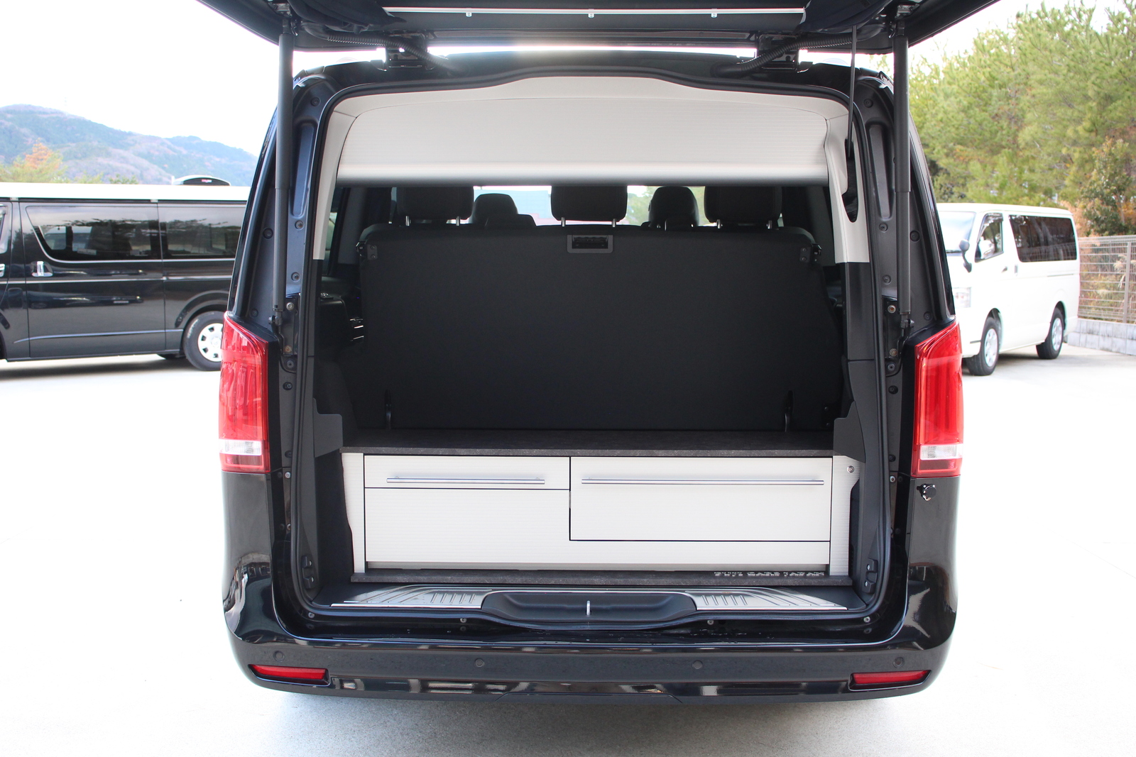 キャンピングカー バンコン ﾍﾞﾝﾂ ﾌｼﾞｶｰｽﾞｼﾞｬﾊﾟﾝ ｳﾞｧﾘｽ　新規架装