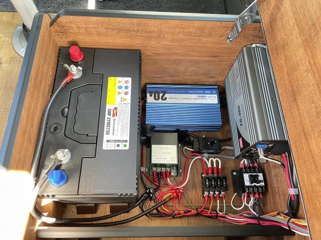 キャンピングカー バンコン NV200ﾊﾞﾈｯﾄ FOCS ﾙｿ+UP