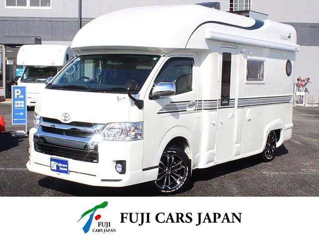 キャンピングカー キャブコン ハイエース カトーモーター Dスクエア FFヒーター 4WD