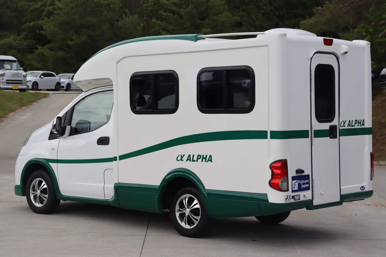 キャンピングカー キャブコン NV200ﾊﾞﾈｯﾄ AtoZ ｱﾙﾌｧRR