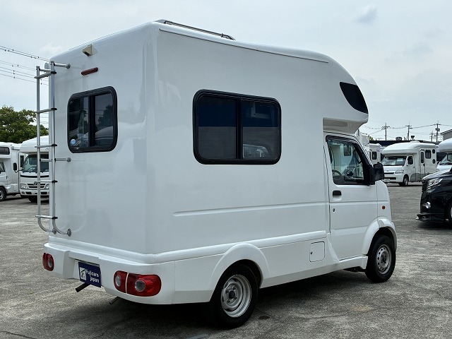 キャンピングカー 軽キャンパー　 ｽｸﾗﾑ AZ-MAX ﾗｸｰﾝ