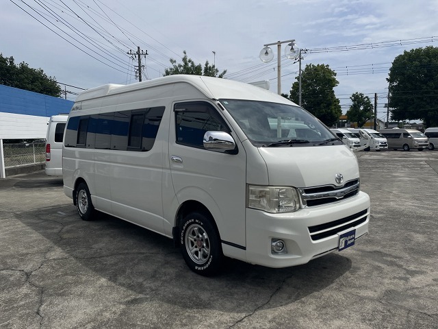 キャンピングカー バンコン　 ﾊｲｴｰｽ ﾄｲﾌｧｸﾄﾘｰ ﾗﾝﾄﾞﾃｨﾋﾟｰ 4WD