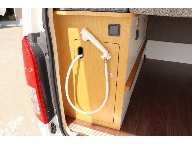 キャンピングカー バンコン ﾊｲｴｰｽ ﾄｲﾌｧｸﾄﾘｰﾄｲｽﾞBOX540ﾘﾐﾃｯﾄﾞ