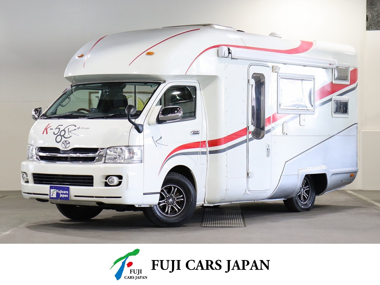 キャンピングカー キャブコン ハイエース カトーモーター K-580 FFヒーター 4WD