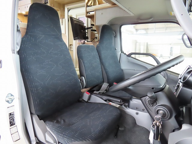 キャンピングカー キャブコン ｶﾑﾛｰﾄﾞ ﾅｯﾂRV ｸﾚｱ5.3X ﾊｲﾊﾟｰｴﾎﾞ