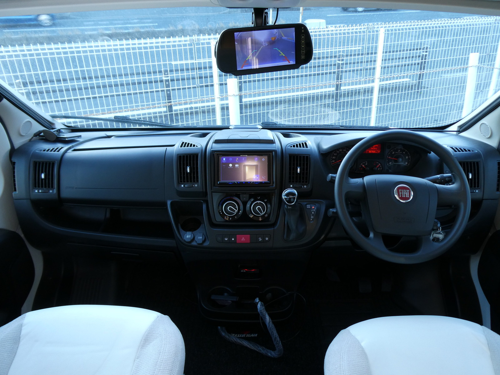 キャンピングカー キャブコン ﾛｰﾗｰﾁｰﾑ　ｸﾛﾉｽ294TL　9速AT　2.3DT