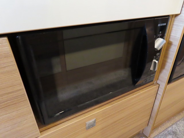 キャンピングカー バスコン ﾃﾞｭｶﾄ ﾃﾞｽﾚﾌｸﾞﾛｰﾌﾞﾊﾞｽGT i6 9速AT