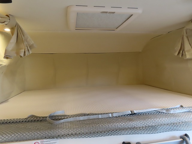 キャンピングカー バスコン ﾃﾞｭｶﾄ ﾃﾞｽﾚﾌｸﾞﾛｰﾌﾞﾊﾞｽGT i6 9速AT