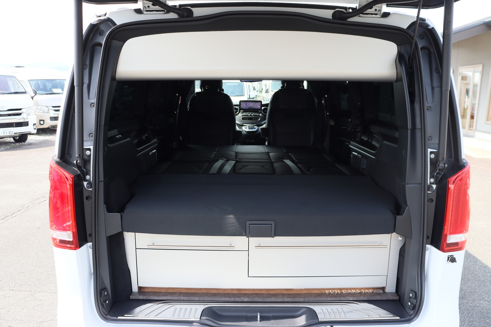 キャンピングカー バンコン ﾍﾞﾝﾂ ﾌｼﾞｶｰｽﾞｼﾞｬﾊﾟﾝ ｳﾞｧﾘｽ 新規架装