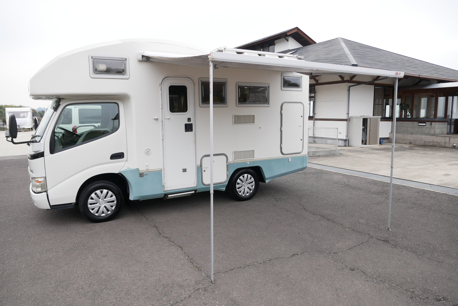 キャンピングカー キャブコン ｶﾑﾛｰﾄﾞ ﾊﾞﾝﾃｯｸ ｺﾙﾄﾞﾊﾞﾝｸｽ ｿｰﾗｰ