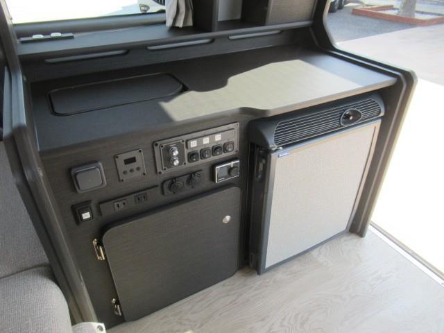 キャンピングカー バンコン FOCS DS-L ﾍﾞﾊﾞｽﾄｸｰﾗｰ 薄型ｿｰﾗｰ FF