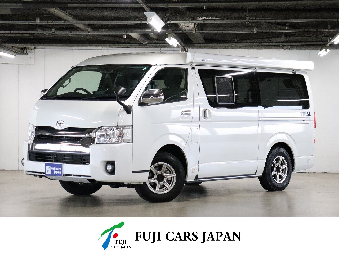 キャンピングカー バンコン ハイエース ナッツRV トライアル 4WD FFヒーター