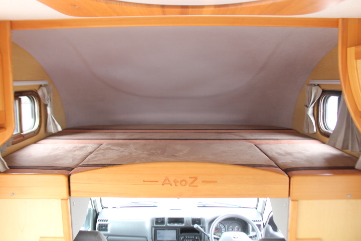 キャンピングカー キャブコン AtoZ ｱﾐﾃｨ 40L冷蔵庫 ﾏｯｸｽﾌｧﾝ 1ｵｰﾅｰ