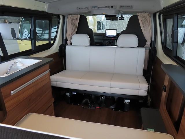 キャンピングカー バンコン ﾊｲｴｰｽ ﾄｲﾌｧｸﾄﾘｰ ｸﾞﾘｰﾝﾊﾞﾃﾞｨ 4WD