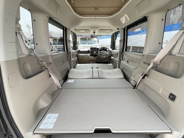 キャンピングカー 軽キャンパー N-BOX+ ﾎﾜｲﾄﾊｳｽ ｷｬﾝﾊﾟｰNEO