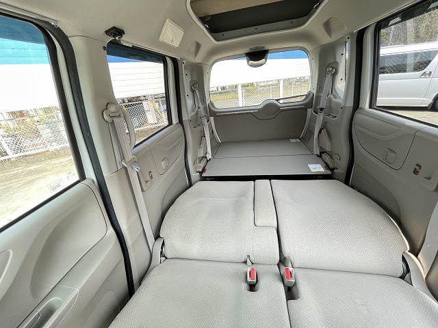 キャンピングカー 軽キャンパー N-BOX+ ﾎﾜｲﾄﾊｳｽ ｷｬﾝﾊﾟｰNEO