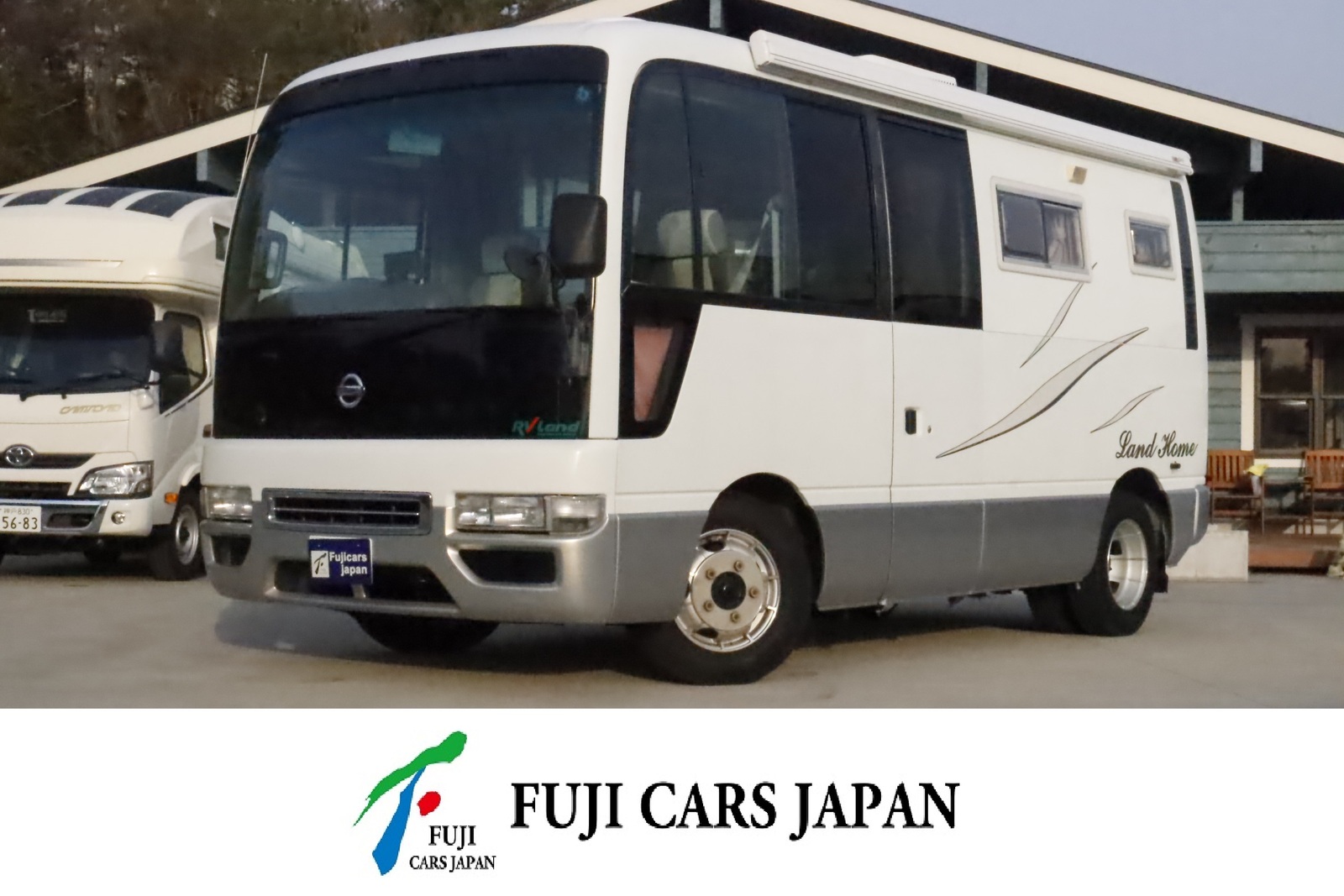 キャンピングカー バスコン シビリアン RVランド ランドホーム 超ショート