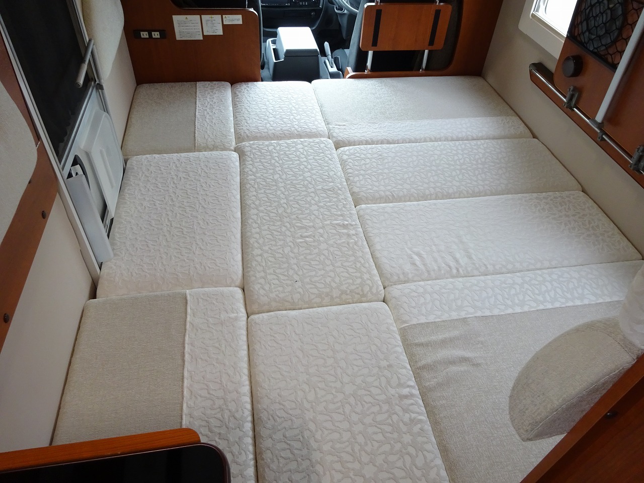 キャンピングカー キャブコン ﾎﾞﾝｺﾞ ﾛｰﾀｽRV ﾏﾝﾎﾞｳ　家ｴｱｺﾝ