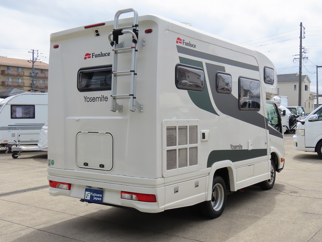 キャンピングカー キャブコン ｶﾑﾛｰﾄﾞ ﾌｧﾝﾙｰﾁｪ ﾖｾﾐﾃ 4WD