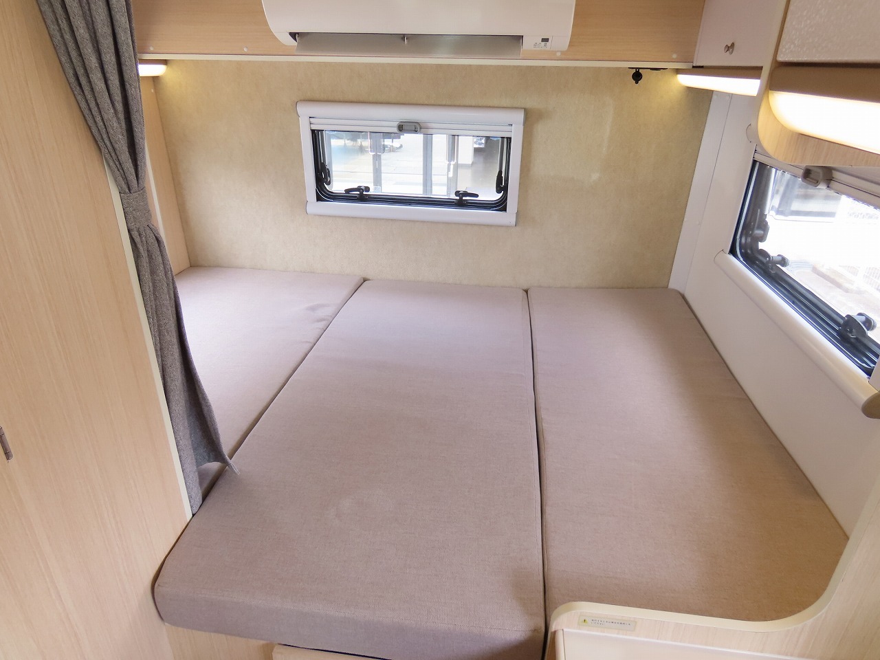キャンピングカー キャブコン ｶﾑﾛｰﾄﾞ ﾌｧﾝﾙｰﾁｪ ﾖｾﾐﾃ 4WD