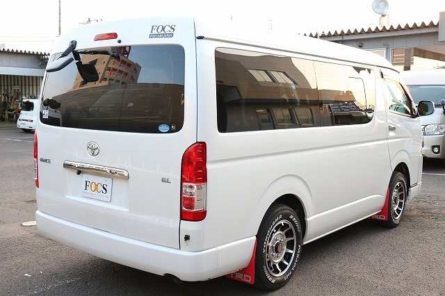キャンピングカー バンコン ﾊｲｴｰｽ FOCS DS-L　4WD