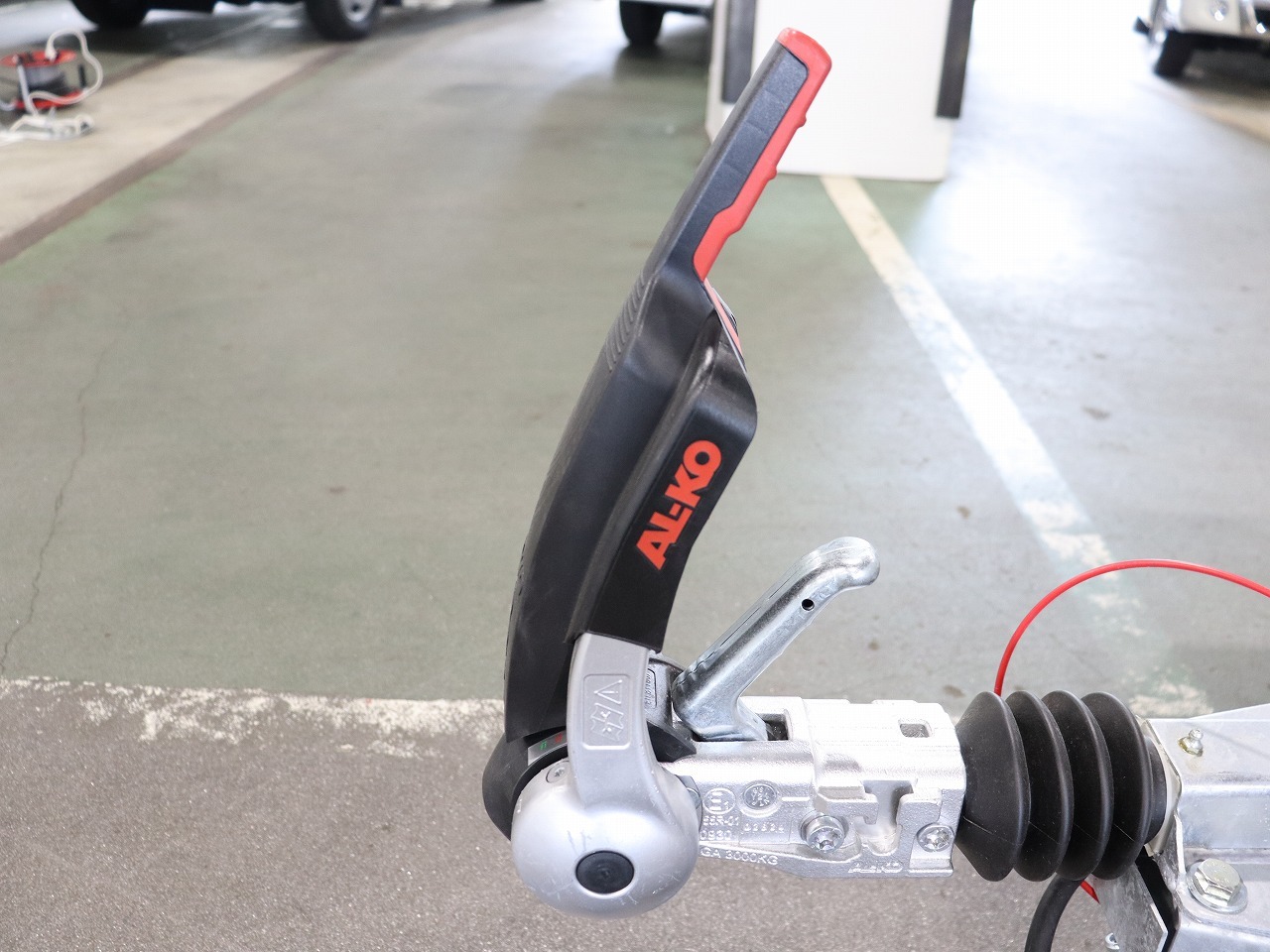 キャンピングカー トレーラー ｱｸﾛｽｶｰ　ｻﾌｧﾘ 430DL　新車即納車