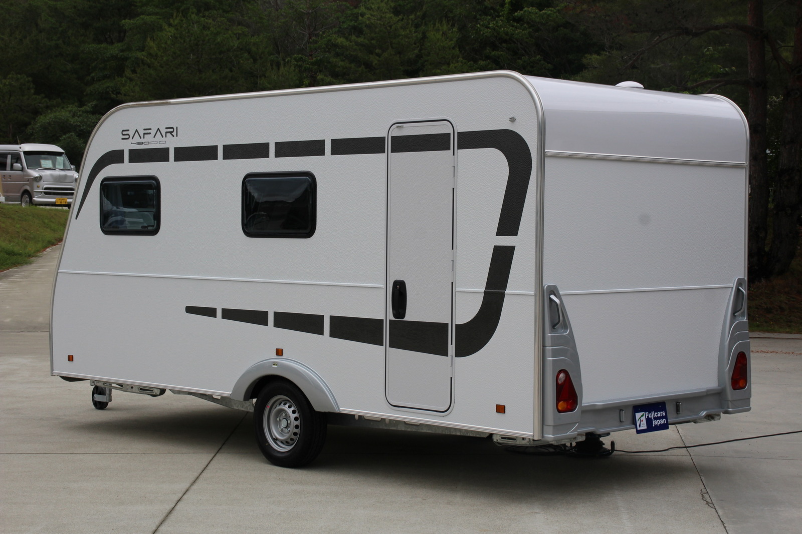 キャンピングカー トレーラー SAFARI 430DD
