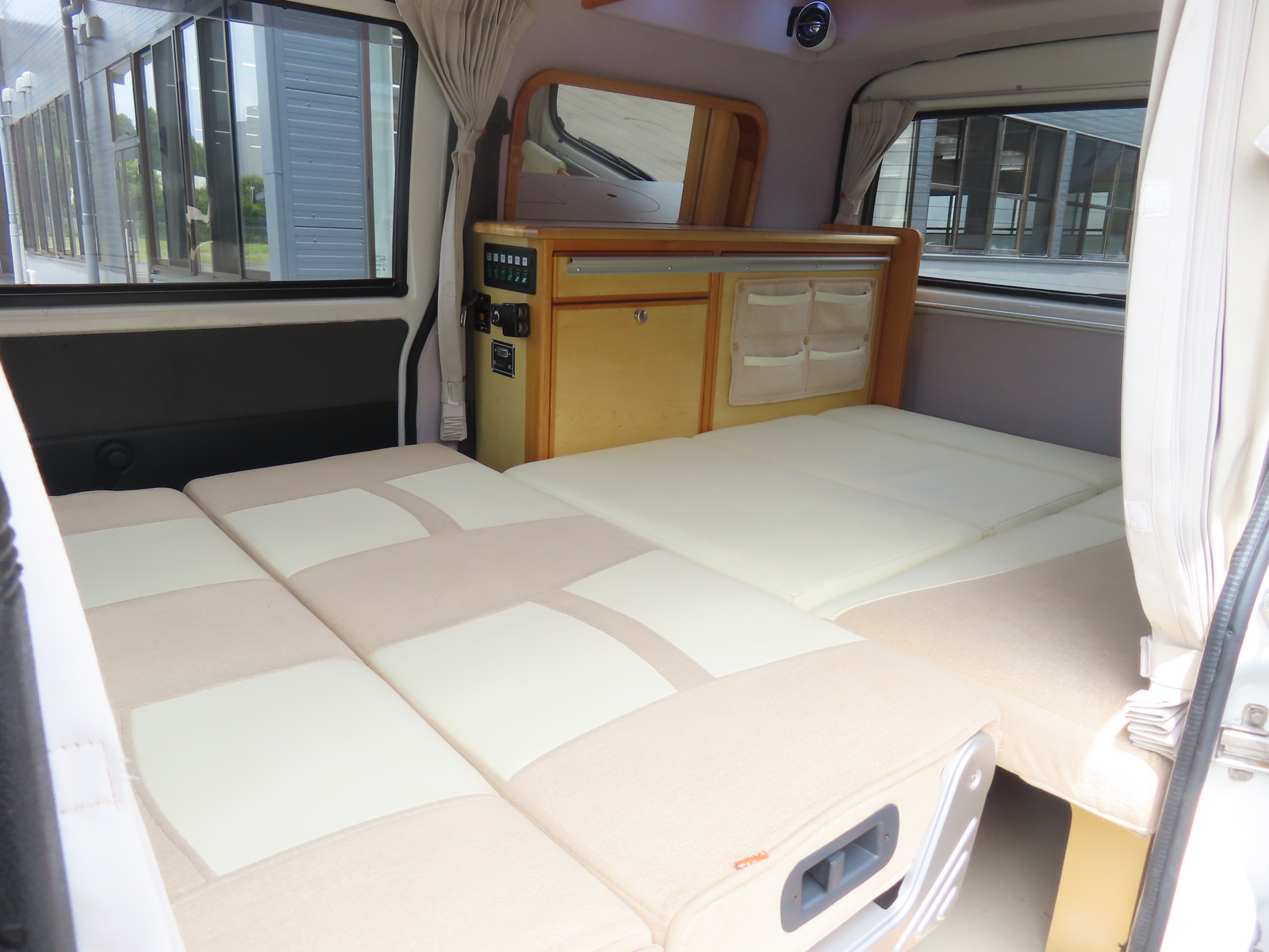 キャンピングカー バンコン ﾀｳﾝｴｰｽ ﾀｺｽ ﾊﾅⅡ