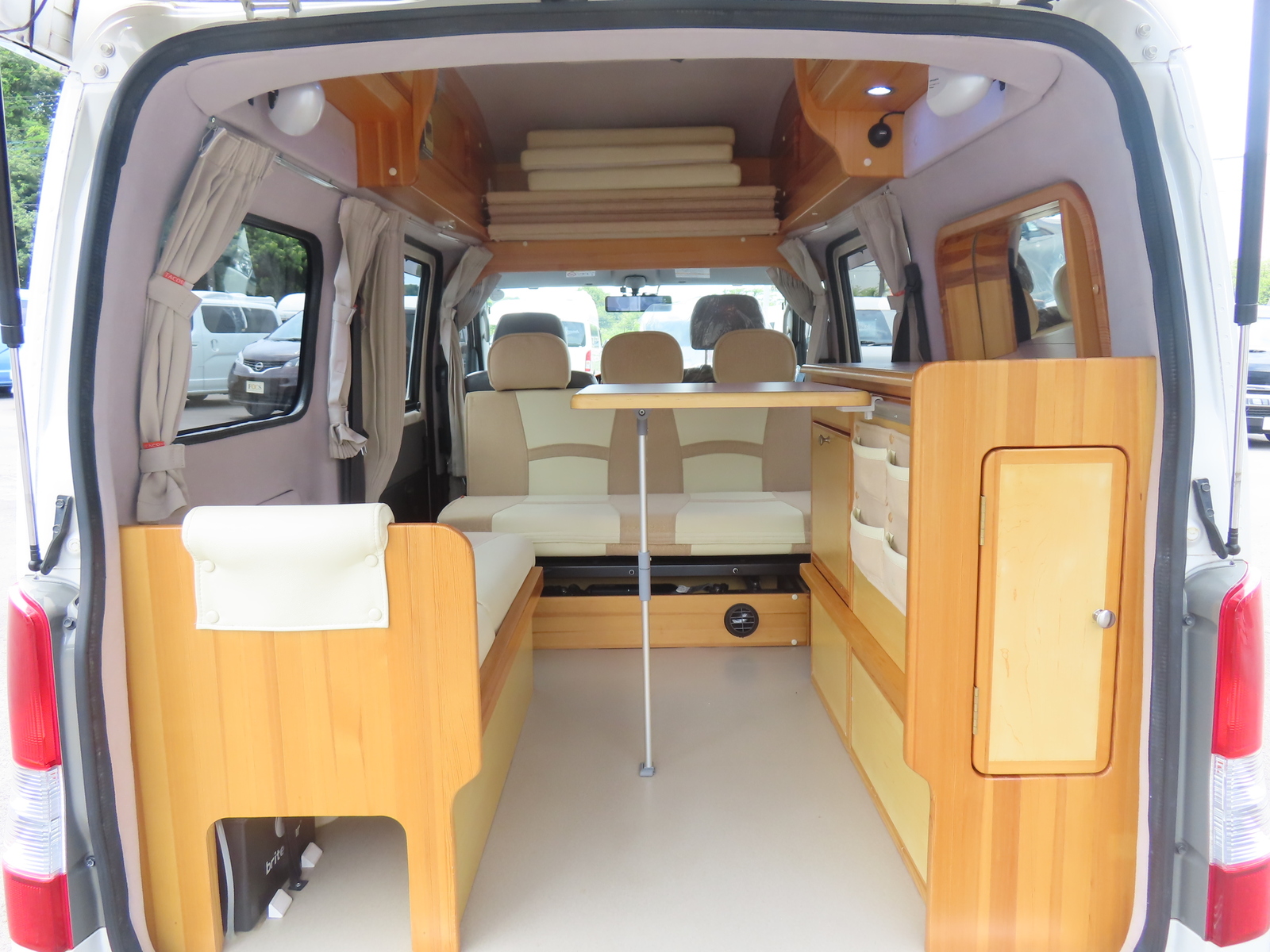 キャンピングカー バンコン ﾀｳﾝｴｰｽ ﾀｺｽ ﾊﾅⅡ