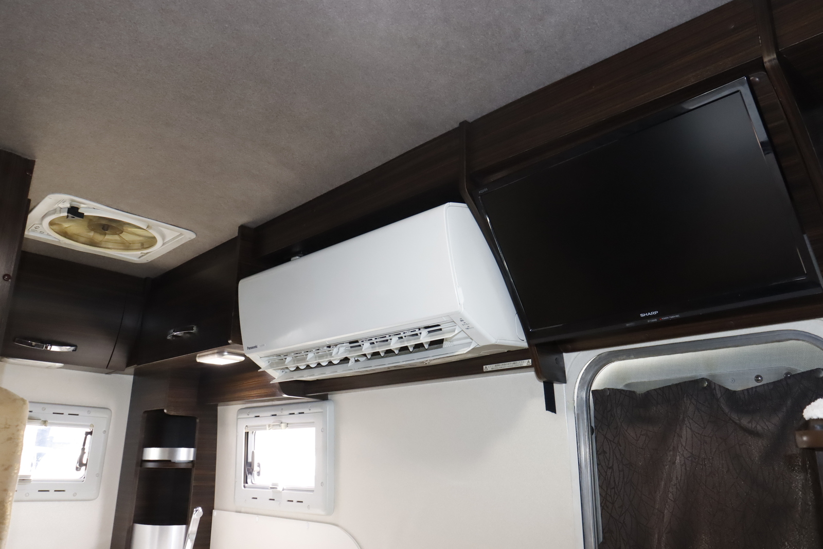 キャンピングカー キャブコン ﾎﾞﾝｺﾞ ﾛｰﾀｽRV ﾏﾝﾎﾞｳANV