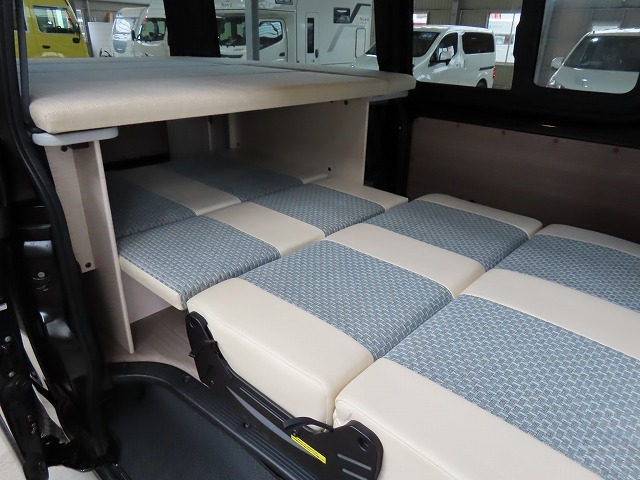 キャンピングカー バンコン ﾊｲｴｰｽ ﾄﾖﾀﾓﾋﾞﾘﾃｨ ｱﾙﾄﾋﾟｱｰﾉ 4WD