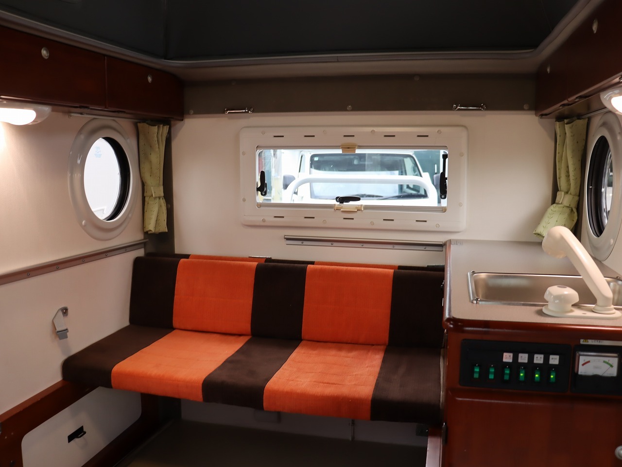 キャンピングカー 軽キャンパー ｸﾘｯﾊﾟｰ ｲﾝﾃﾞｨｱﾅRV ｲﾝﾃﾞｨ727