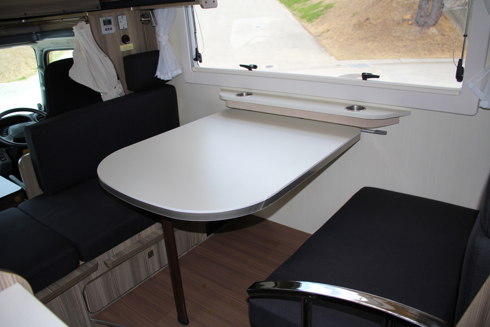 キャンピングカー キャブコン ｶﾑﾛｰﾄﾞ ﾊﾞﾝﾃｯｸ ｼﾞﾙ520 4WD 家庭用AC