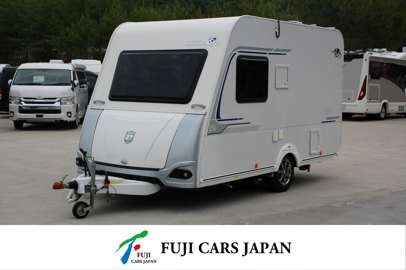キャンピングカー トレーラー トリガノ エメロード376Vエディションプレミアム