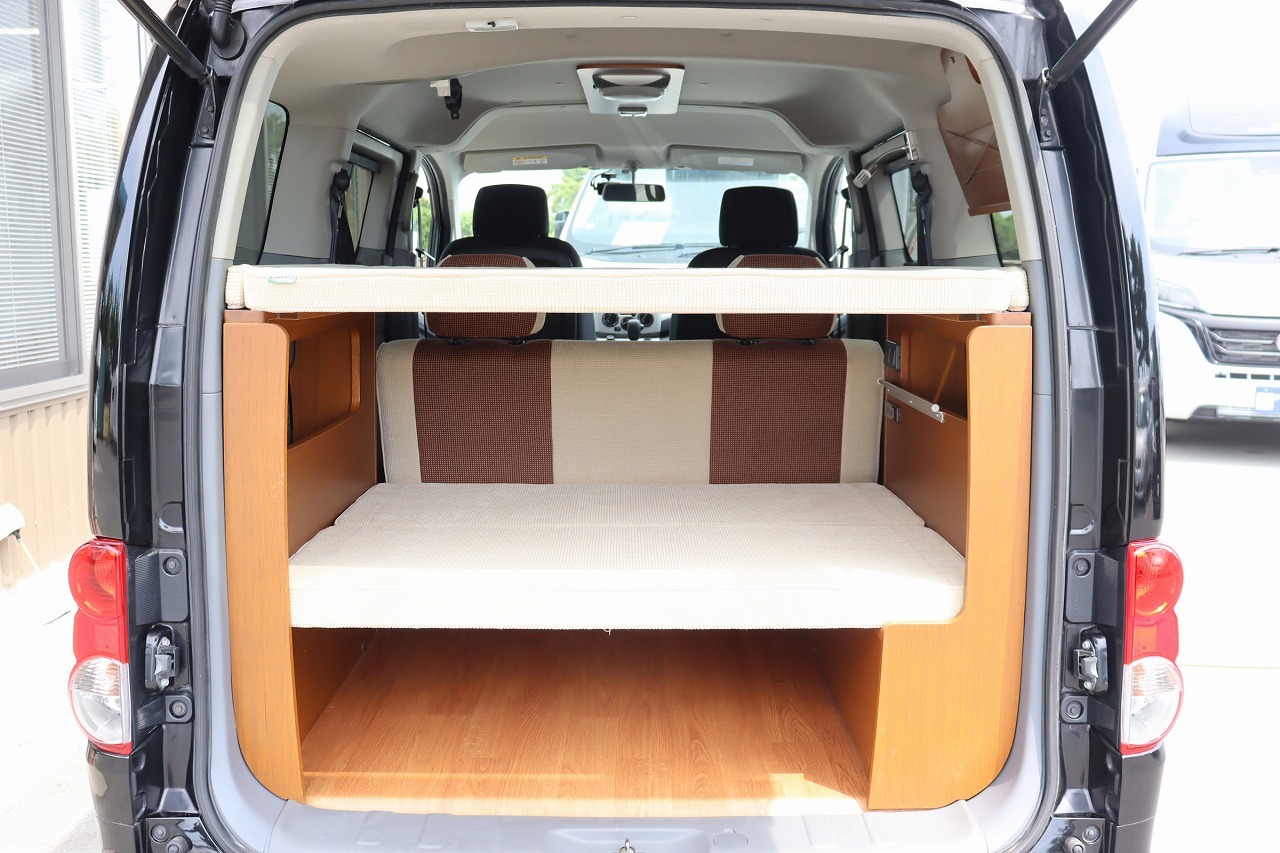 キャンピングカー バンコン NV200ﾊﾞﾈｯﾄ ﾄｲﾌｧｸﾄﾘｰ ｴｺﾛ
