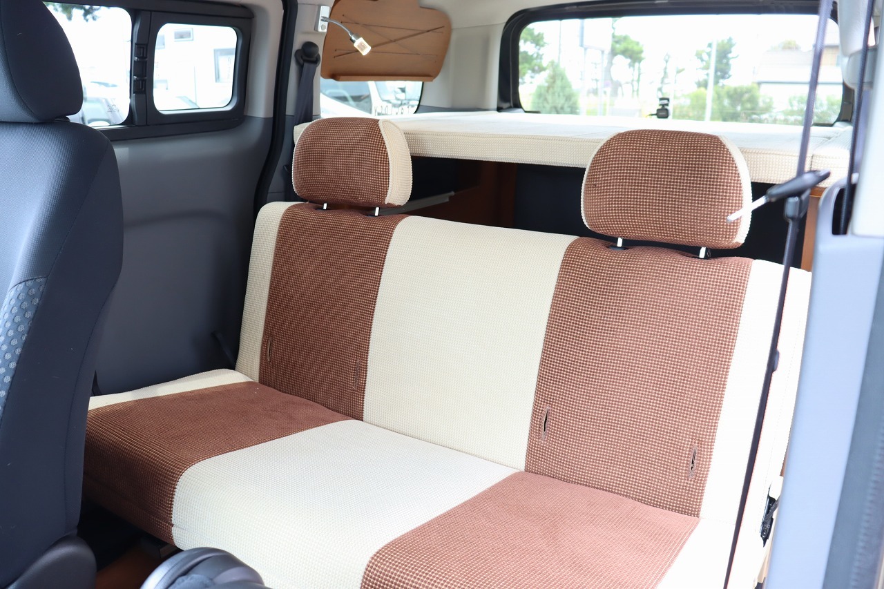 キャンピングカー バンコン NV200ﾊﾞﾈｯﾄ ﾄｲﾌｧｸﾄﾘｰ ｴｺﾛ