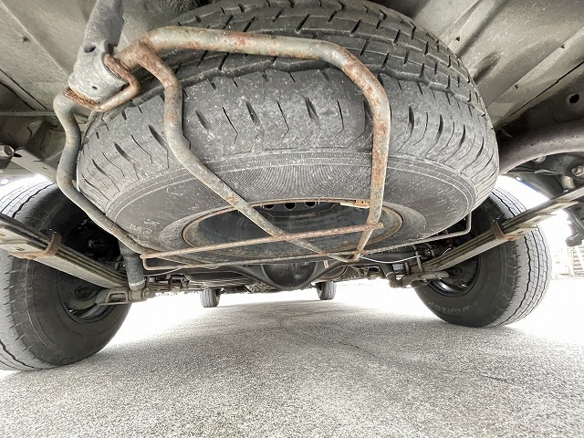 キャンピングカー バンコン ﾊｲｴｰｽ FOCS DSﾌﾟﾚﾐｱﾑ 4WD