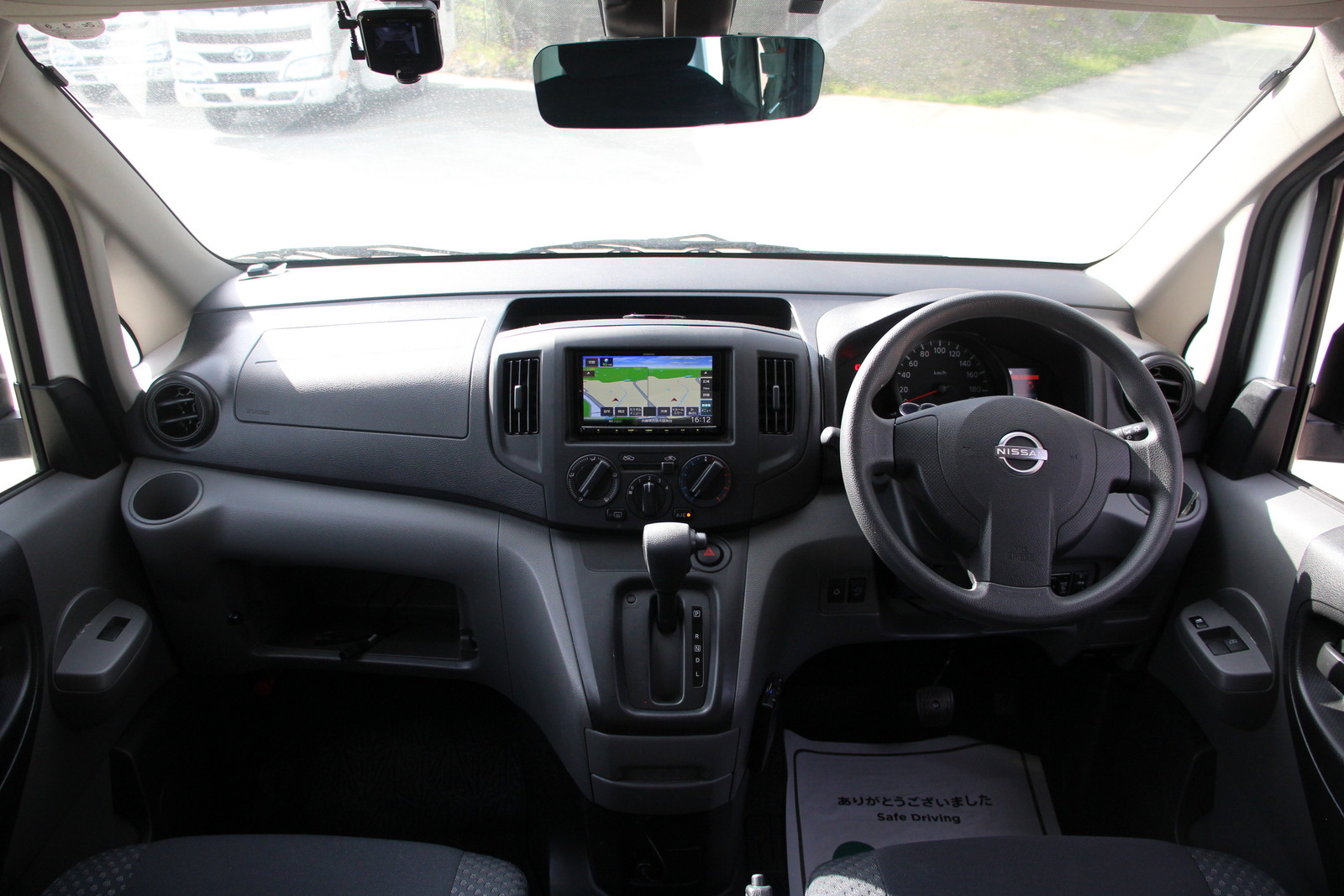 キャンピングカー バンコン NV200ﾊﾞﾈｯﾄ ﾀｺｽ NVｼﾞｬｯｸ　FFﾋｰﾀｰ