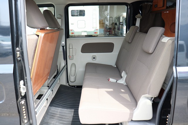キャンピングカー 軽キャンパー ｴﾌﾞﾘｲ ﾛｰﾀｽRV EKｸﾙｰｽﾞ　4WD
