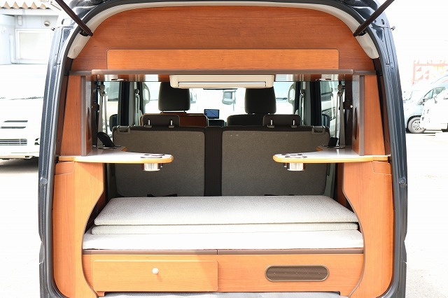 キャンピングカー 軽キャンパー ｴﾌﾞﾘｲ ﾛｰﾀｽRV EKｸﾙｰｽﾞ　4WD
