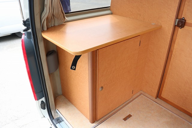 キャンピングカー バンコン ﾊｲｴｰｽ OMC 北斗　4WD