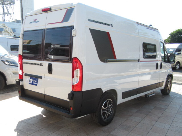 キャンピングカー バンコン ﾛｰﾗｰﾁｰﾑ ﾘﾋﾞﾝｸﾞｽﾄｰﾝ5 DCｸｰﾗｰ標準装備