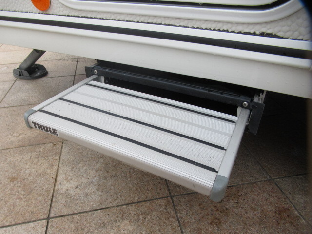 キャンピングカー トレーラー ﾄﾘｶﾞﾉ ｴﾒﾛｰﾄﾞ376Vｴﾃﾞｨｼｮﾝ