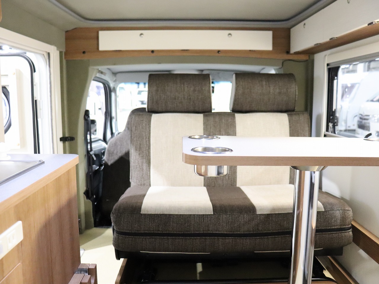 キャンピングカー 軽キャンパー ﾊｲｾﾞｯﾄ 東和 ｲﾝﾃﾞｨ108　4WD　ｲﾝﾊﾞｰﾀｰ