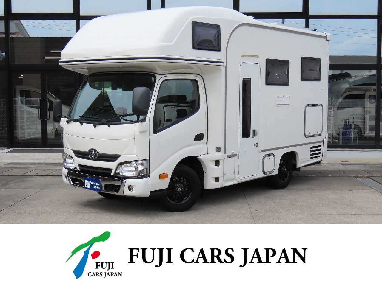 キャンピングカー キャブコン カムロード ナッツRV クレソンジャーニーXエボライト