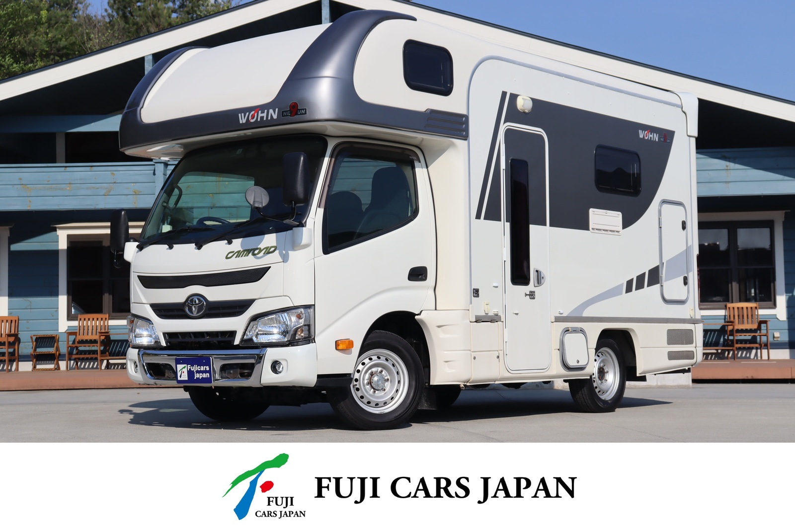 キャンピングカー キャブコン カムロード 東和 ヴォーンノイン　家庭用エアコン
